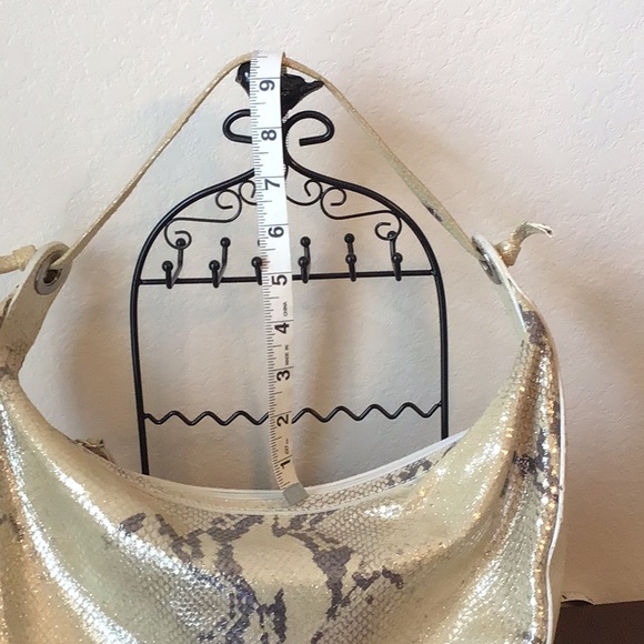 Donald J Pliner Couture Metallic Snake Print Bag - Picture 13 of 15